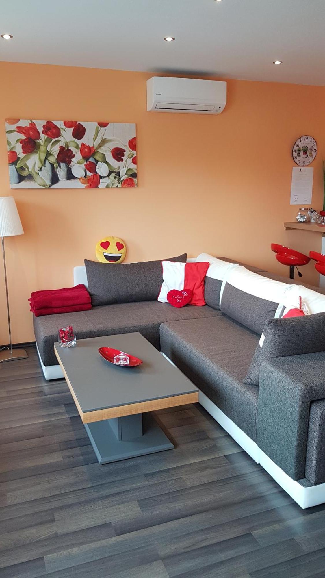 Zafir Sziget Apartman Sárvár Buitenkant foto